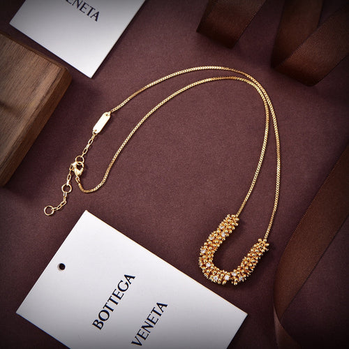 18K BVLGARI Facet Pearl Necklace